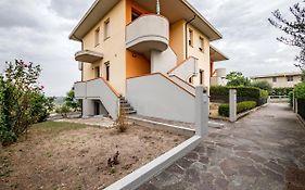 Ca' Mastro Bright Flat With Parking