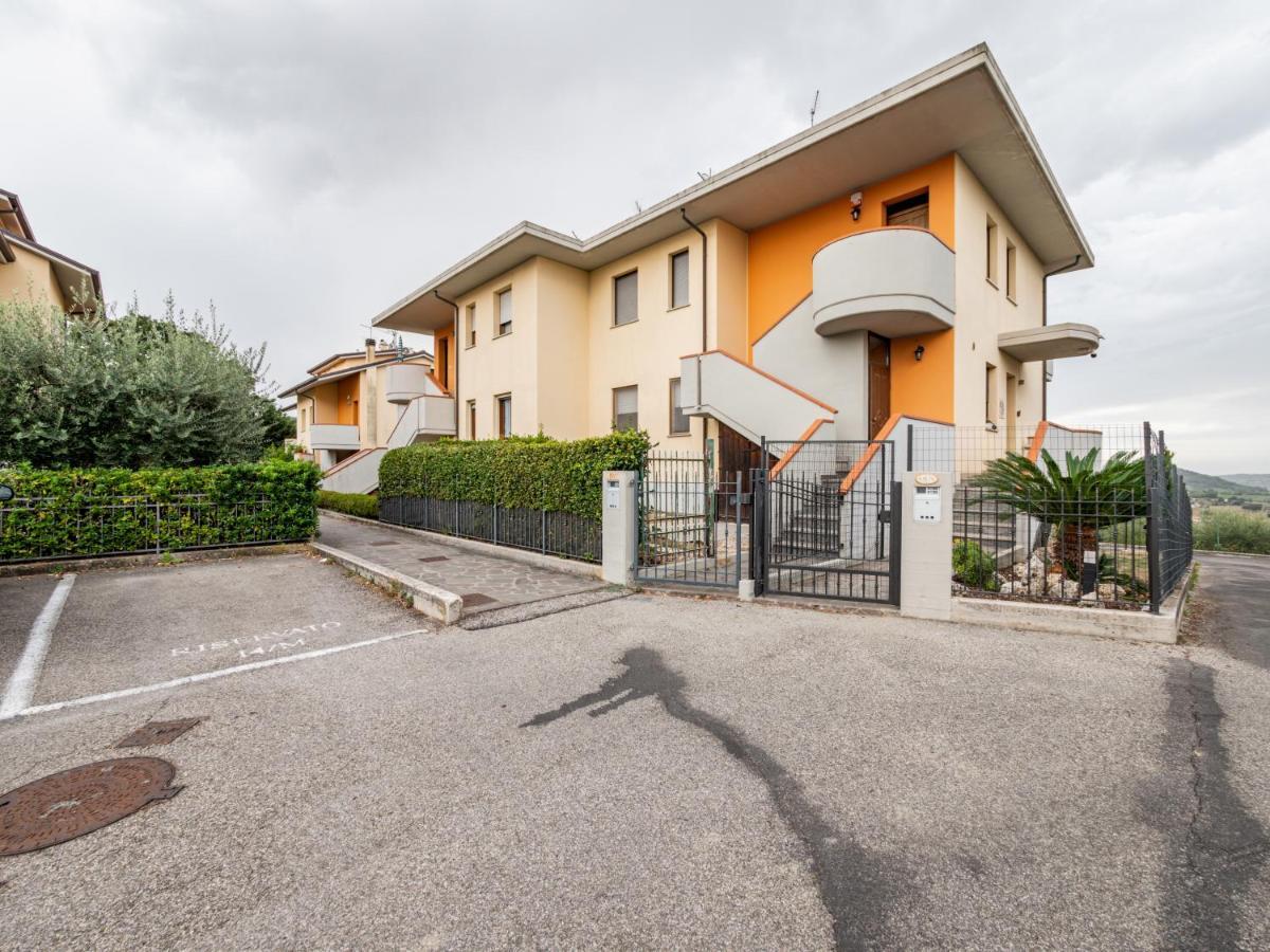 Apartamento Ca' Mastro Bright Flat With Parking Tavullia Exterior foto